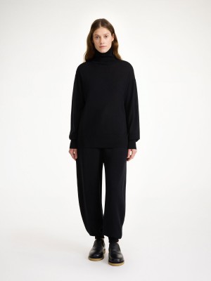 By Malene Birger Mohsen Turtleneck Sweater Neuleet Mustat | FI_BB17270