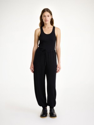 By Malene Birger Tevana High-waisted Trousers Neuleet Mustat | FI_BB63029