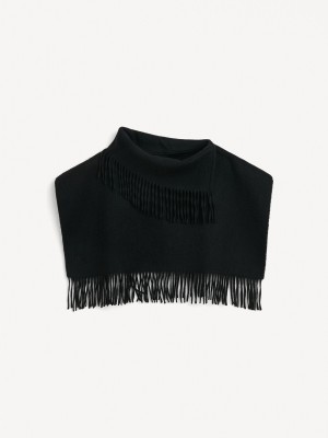 By Malene Birger Turtla Wool Fringe Bib Huivit Mustat | FI_BB21160