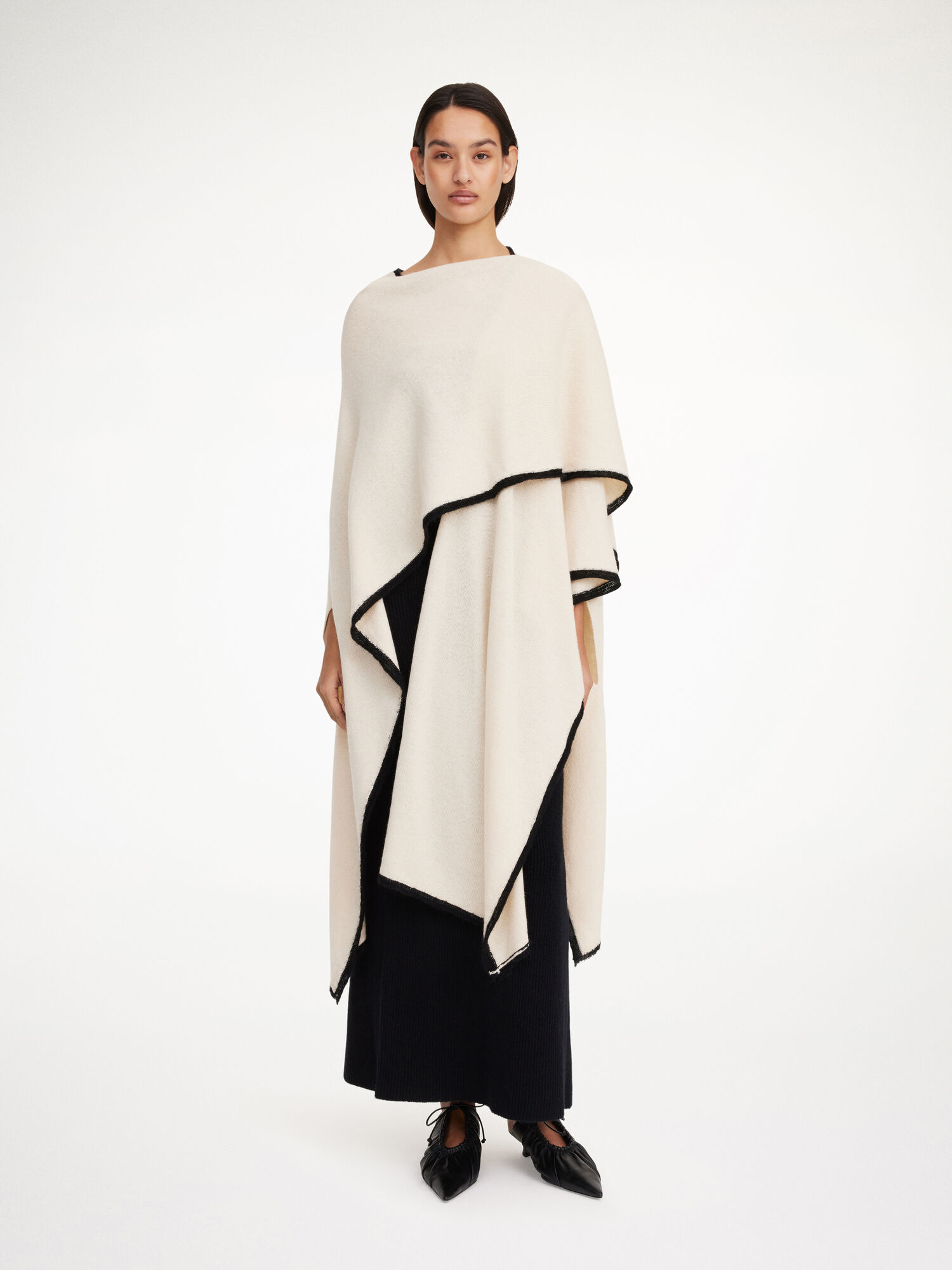 By Malene Birger Kassira Merino-blend Poncho Neuleet Oyster Gray | FI_BB51752